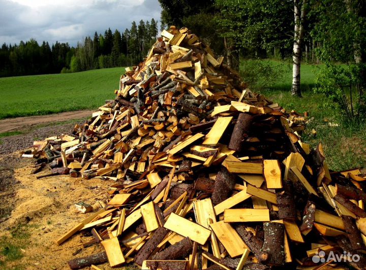 Крупнонаколотые дрова