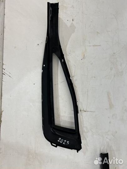 Накладка птф левая Volkswagen Passat В8 рест