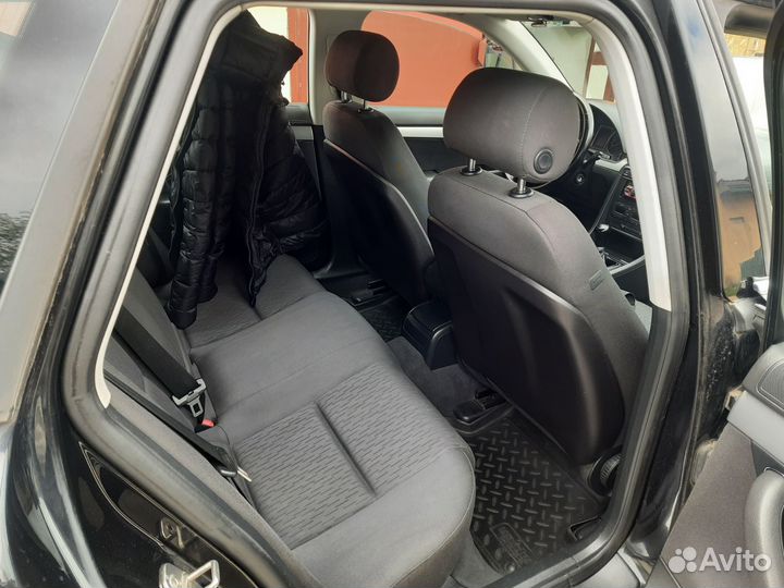 Audi A4 2.0 МТ, 2007, 296 000 км