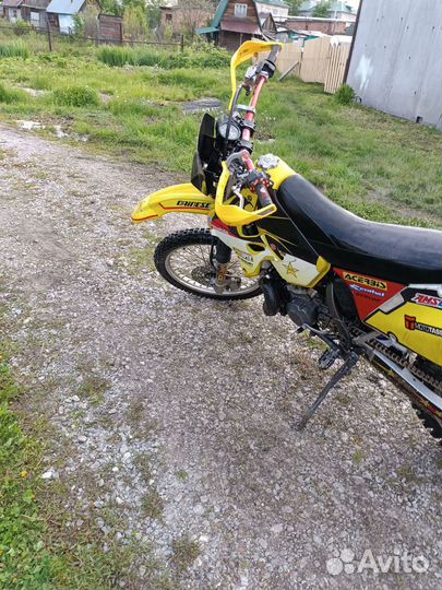 Продам отличный мотоцикл Suzuki rmx 250