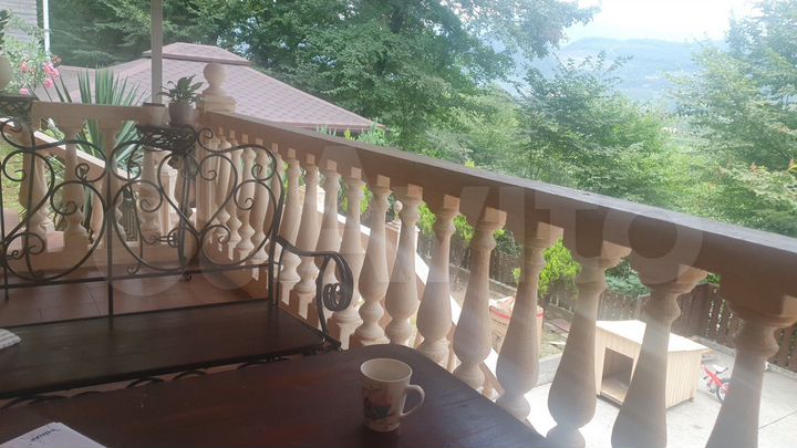 Дом 250 м² на участке 9 сот.