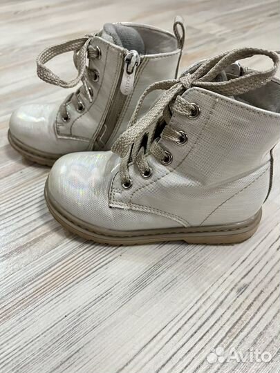 Ботинки демисезонные для девочки 25 размер