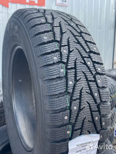 Nokian Tyres Nordman 7 SUV 205/70 R15 100T