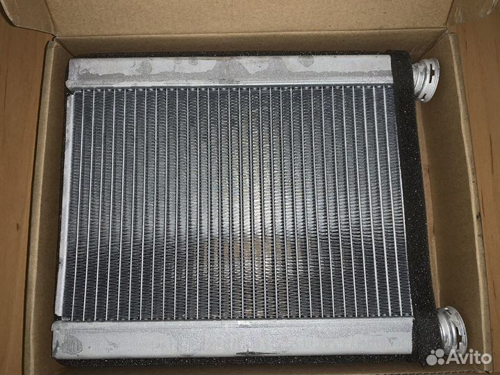 Радиатор отопителя салона RAV4 II sttyy23950