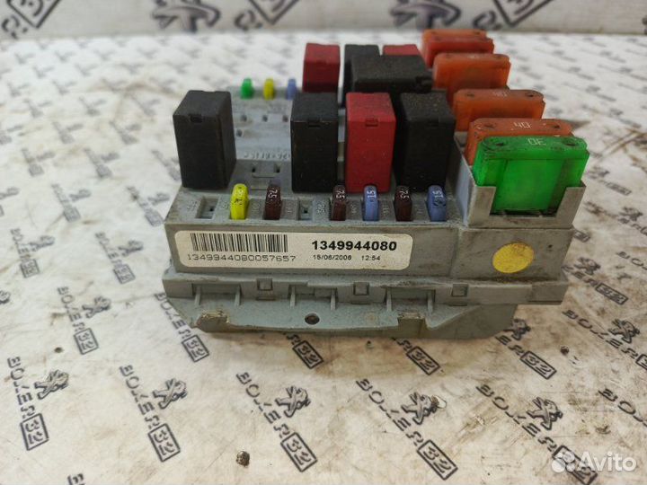 Блок предохранителей Citroen Jumper 250 2.2 2007