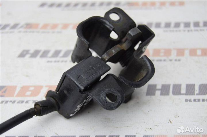 Замок капота Mercedes W203 седан 1.8 271 2003