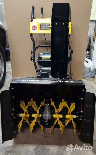 Снегоуборочная машина