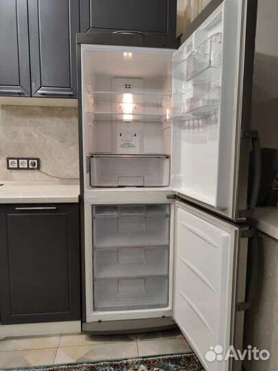 Холодильник lg