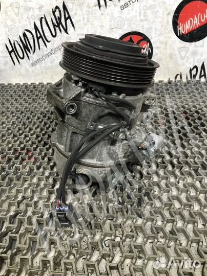 Компрессор кондиционера Honda Legend