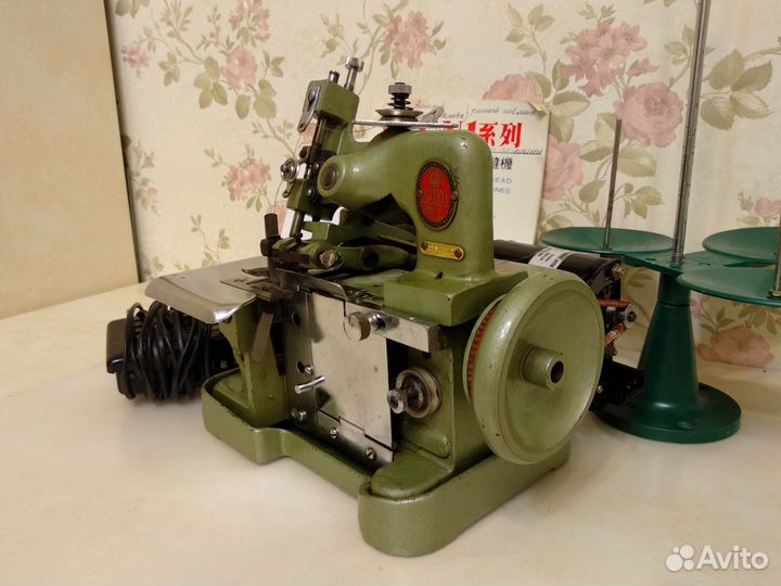 Оверлок 3-х ниточный, 51 класса