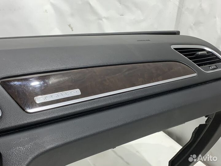 Торпедо Audi Q3 8U