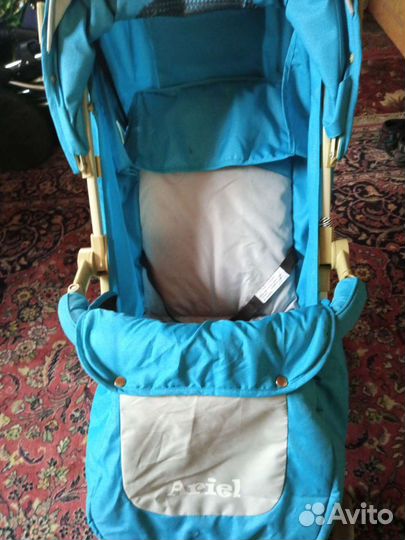 Прогулочная коляска трость