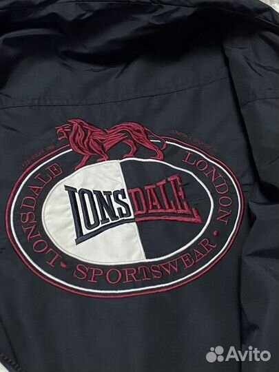 Ветровка lonsdale