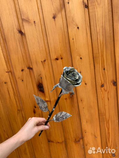 Роза из металла