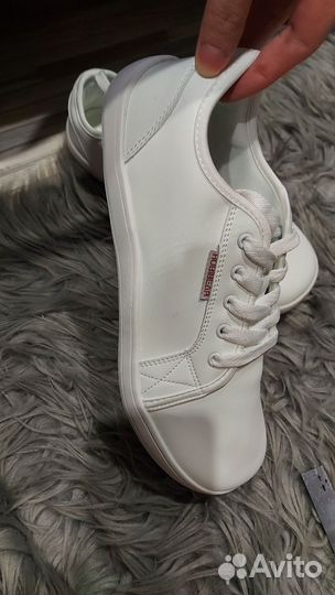 Босоногие кроссовки