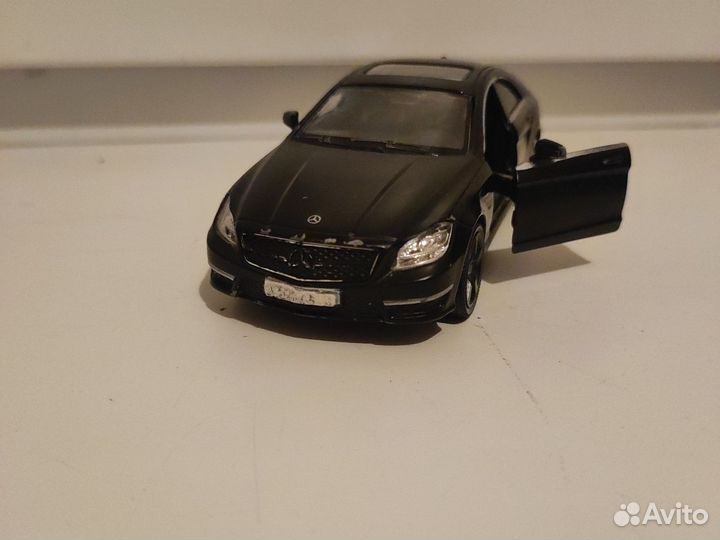 Модель автомобиля