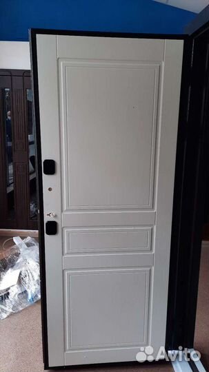 Дверь входная металлическая