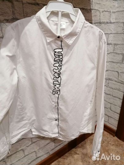 Блузка белая