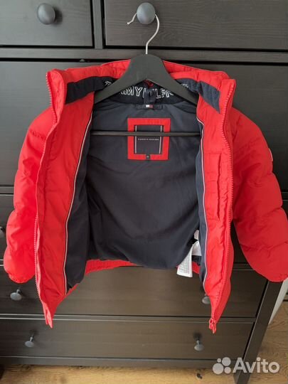 Куртка Tommy Hilfiger для мальчика 104 см