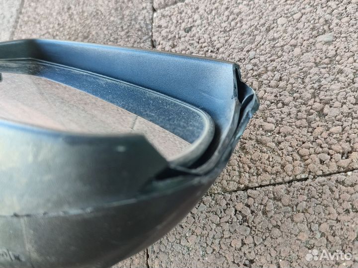 Зеркало правое mazda familia BJ