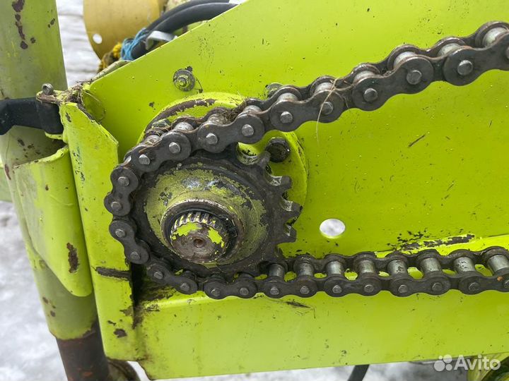 Пресс-подборщик Claas Rollant 44, 1989