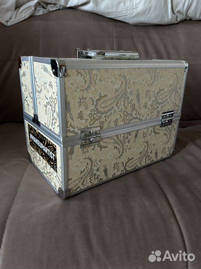 Бьюти кейс для визажиста