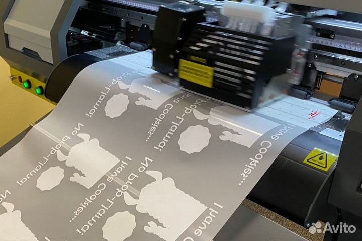 Печать на текстиле, термонаклейки. DTF