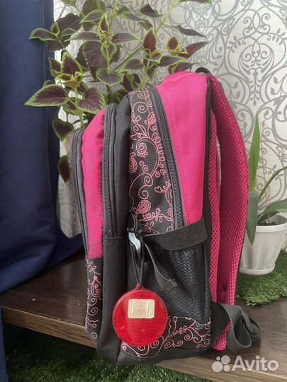 Рюкзак школьный для девочки