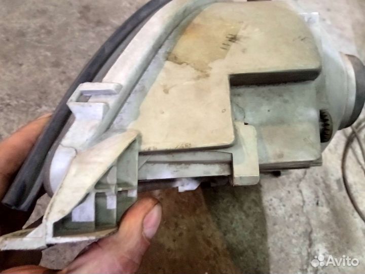 Фара передняя правая Тойота Краун 100-76941