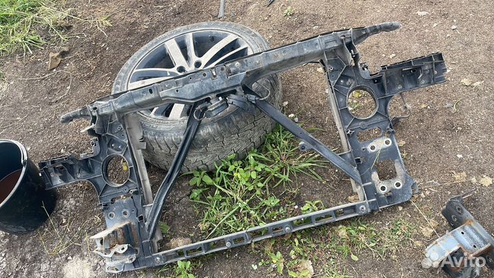 Audi q7 передняя панель