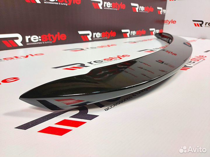 Спойлер Наверх Toyota Vitz 130 Черный