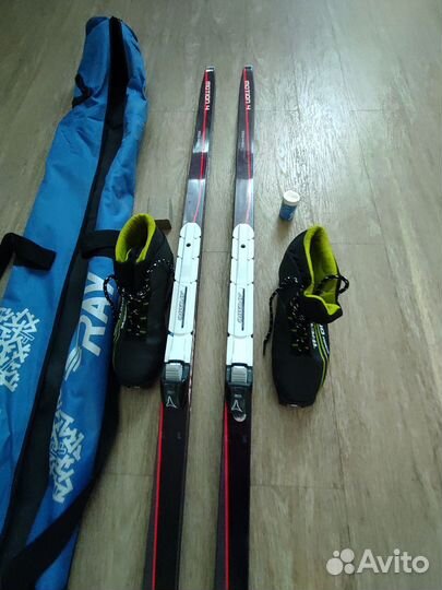 Беговые лыжи