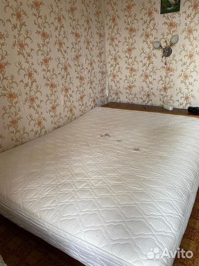 Матрас 160х200 бу