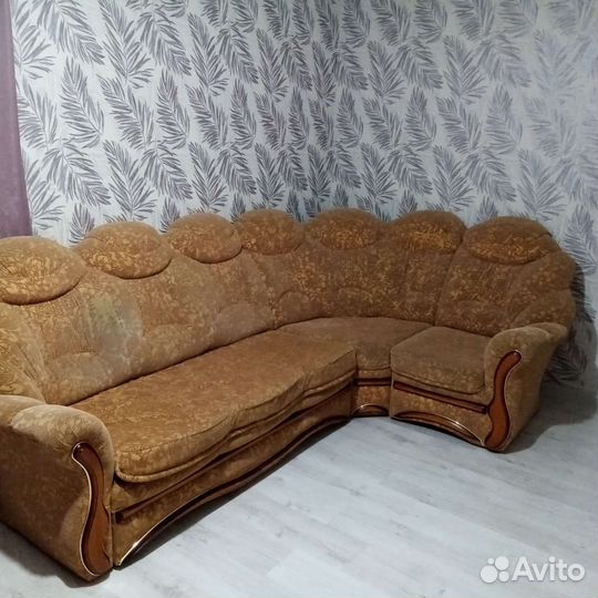 Угловой диван