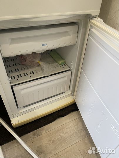 Холодильник Indesit Б/У