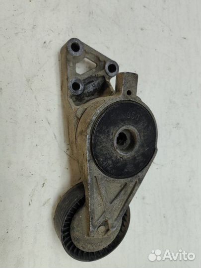 Натяжитель ремня генератора Volkswagen Golf 2006