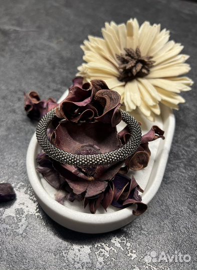 Браслет из бисера