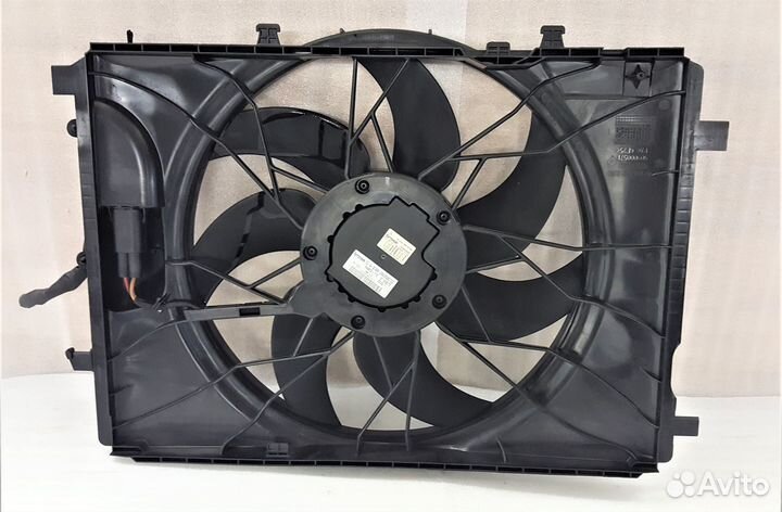 Диффузор,Вентилятор радиатора Mercedes W212