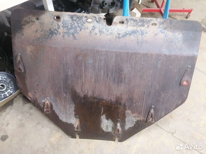 Топливная рампа и форсунки мазда 6 gg, L3VE, L3C1