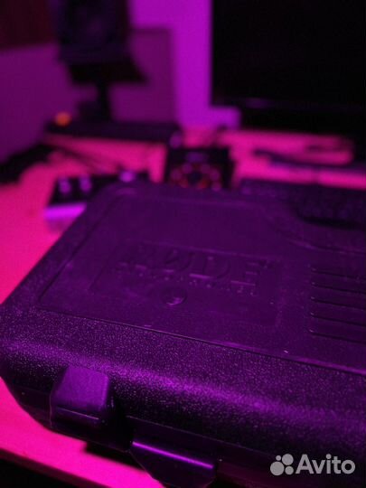 Студийный микрофон rode k2