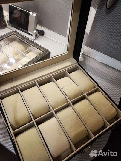 Коробка для часов или браслетов, двухярусная