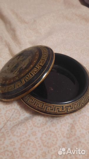 Шкатулка для украшений
