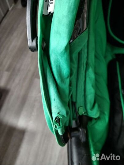 Коляска прогулочная всесезонная