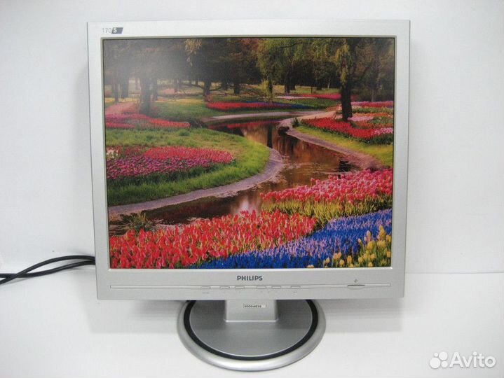 Монитор 17