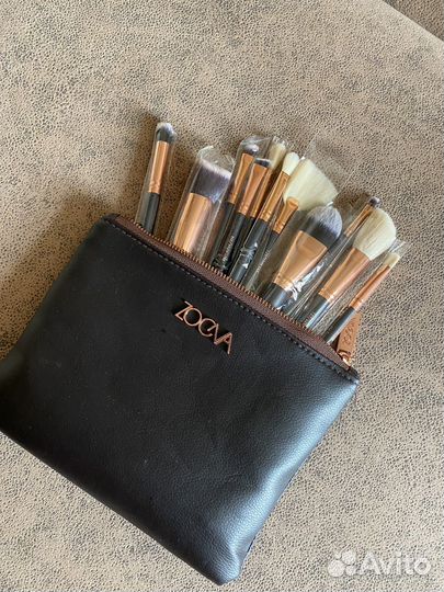 Кисти для макияжа