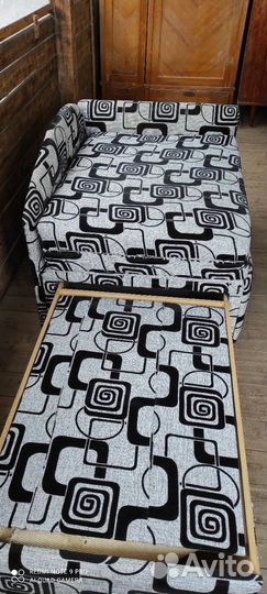 Диван подростковый