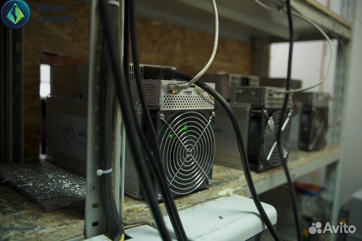 Асик Whatsminer M50 120T