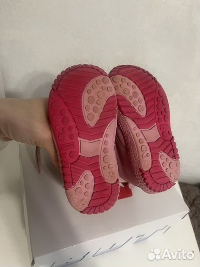 Ботинки демисезонные для девочки 22 размер