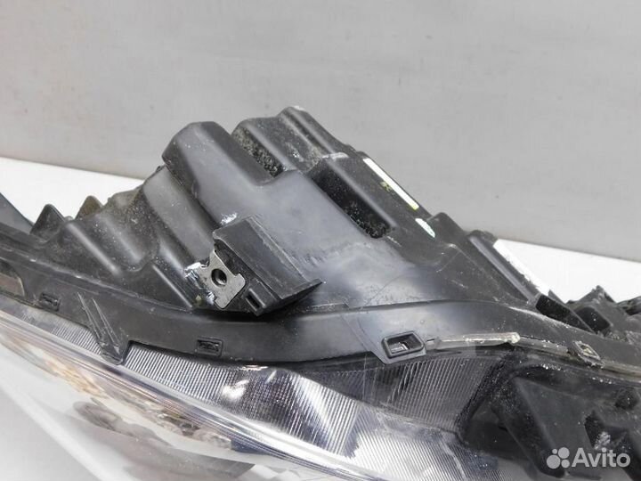 Фара левая Kia Rio