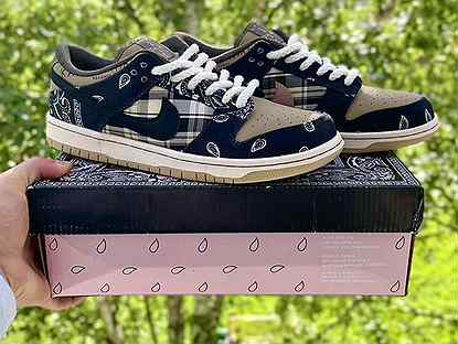 Nike SB Dunk Low Travis Scott Cactus Jack